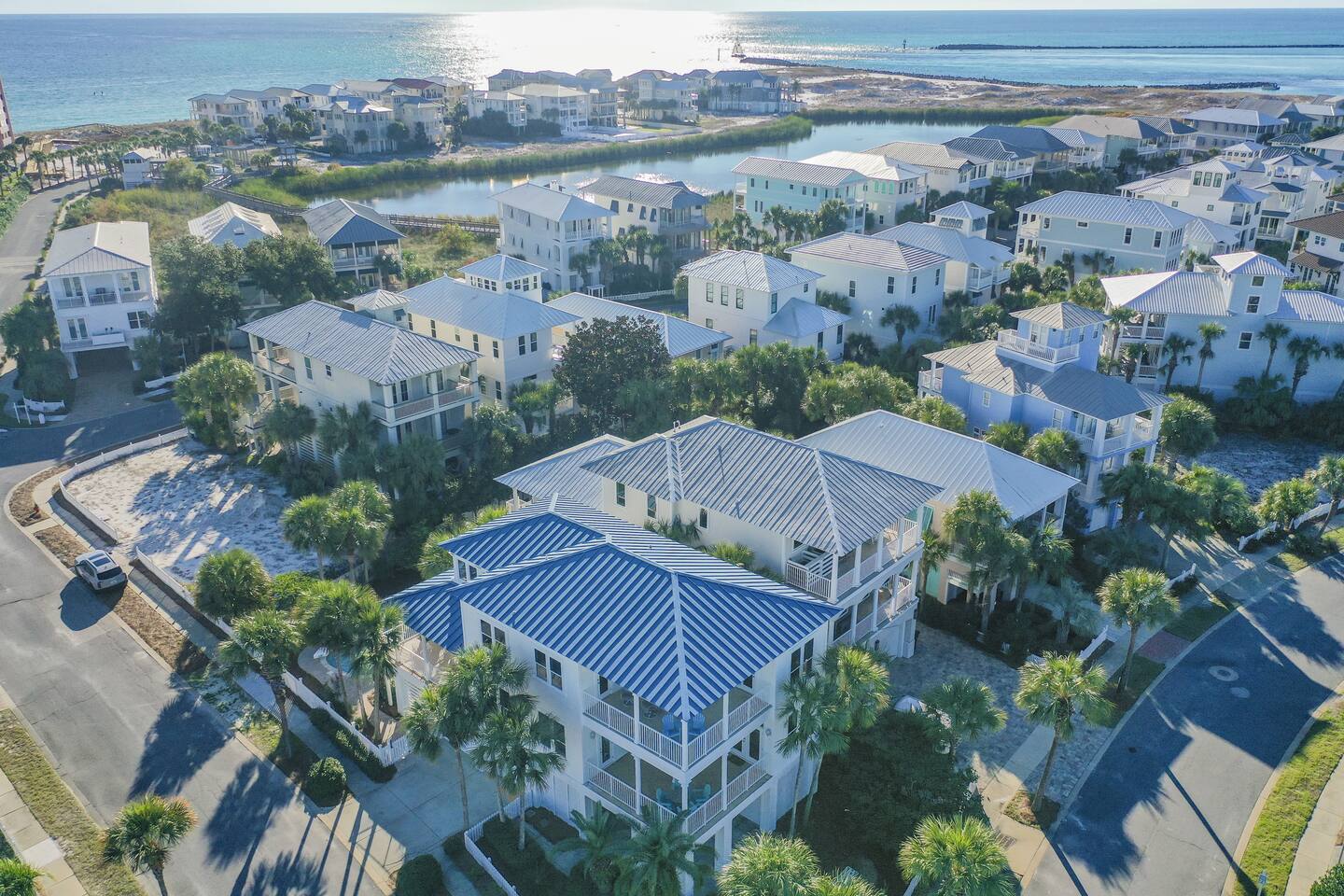 Aerial view of the gated Destin Pointe community on Holiday Isle in Destin, Florida